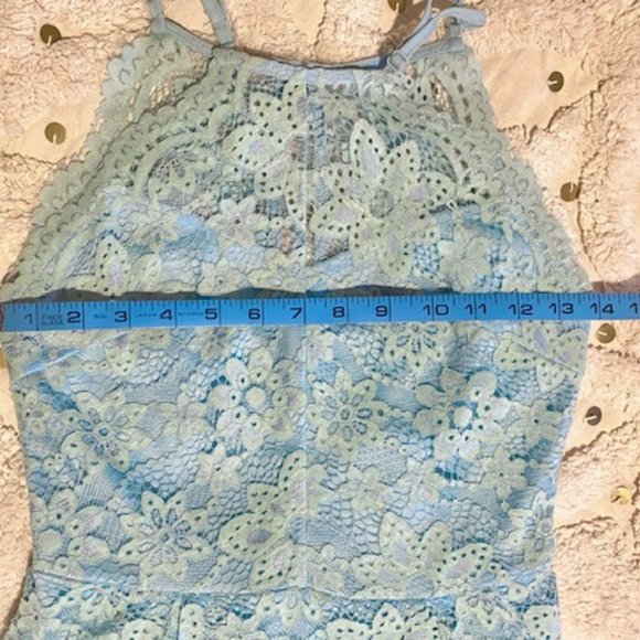 NWT Francesca's Collection Floral Lace Mini Dress - Picture 11 of 13